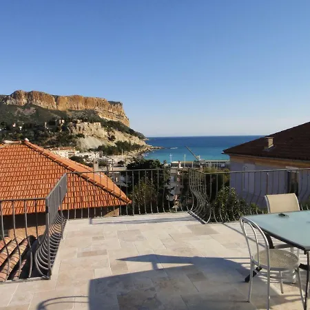 Maison Du Centre Cassis